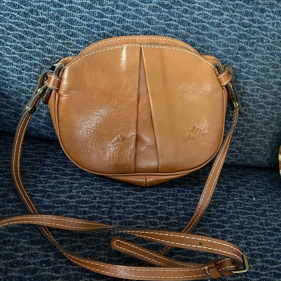 Patricia Nash crossbody - Picture 3 of 5